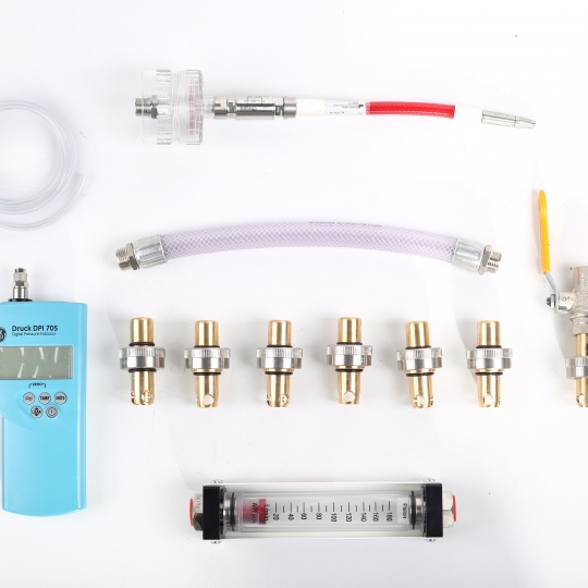 Kit de test et de mise en service des gaz médicaux